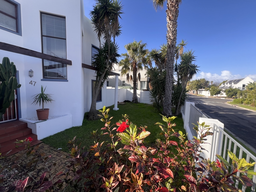 To Let 3 Bedroom Property for Rent in West Beach Western Cape